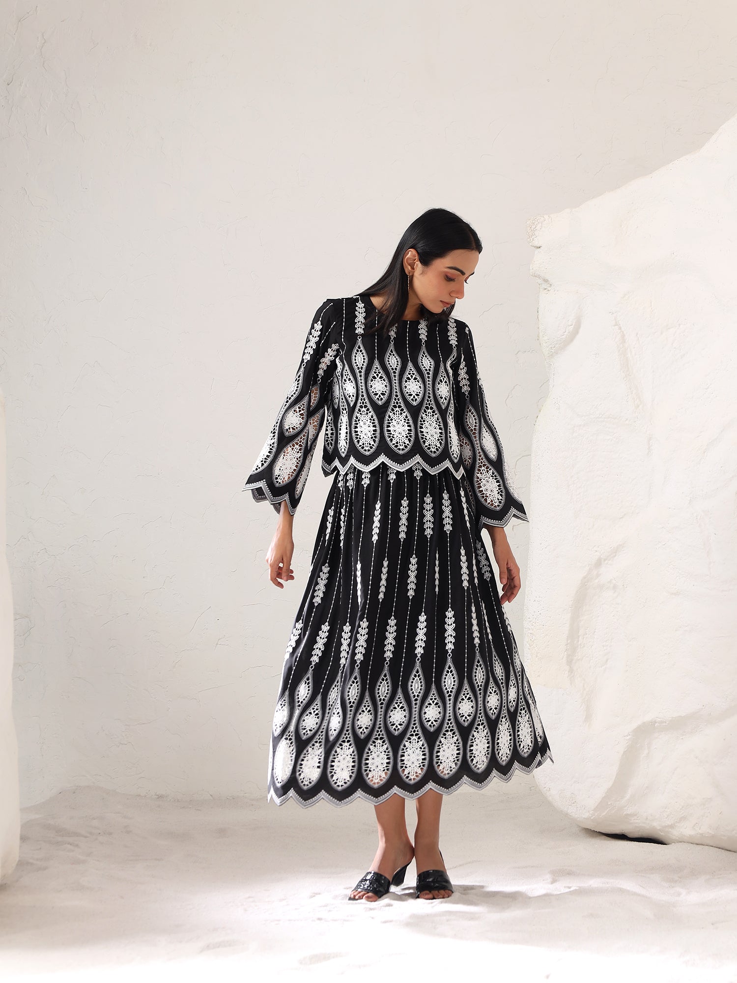 Vyra Cutwork Skirt set