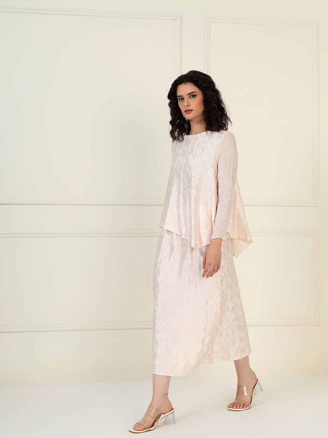 Elysia skirt set in Ivory Blush