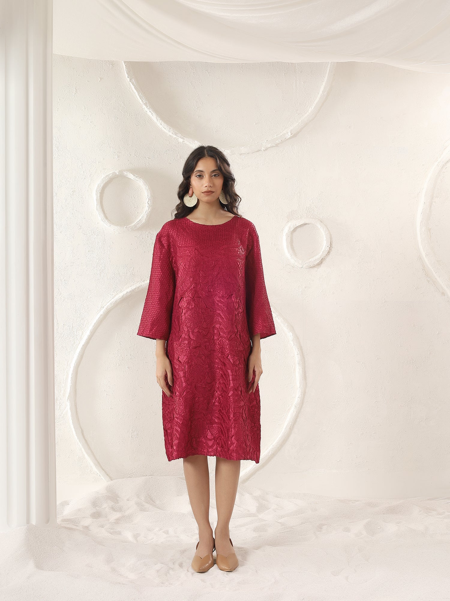 Velora Textured Midi Dress