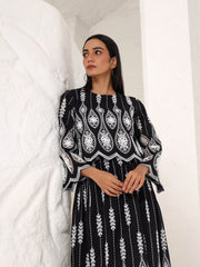 Vyra Cutwork Skirt set