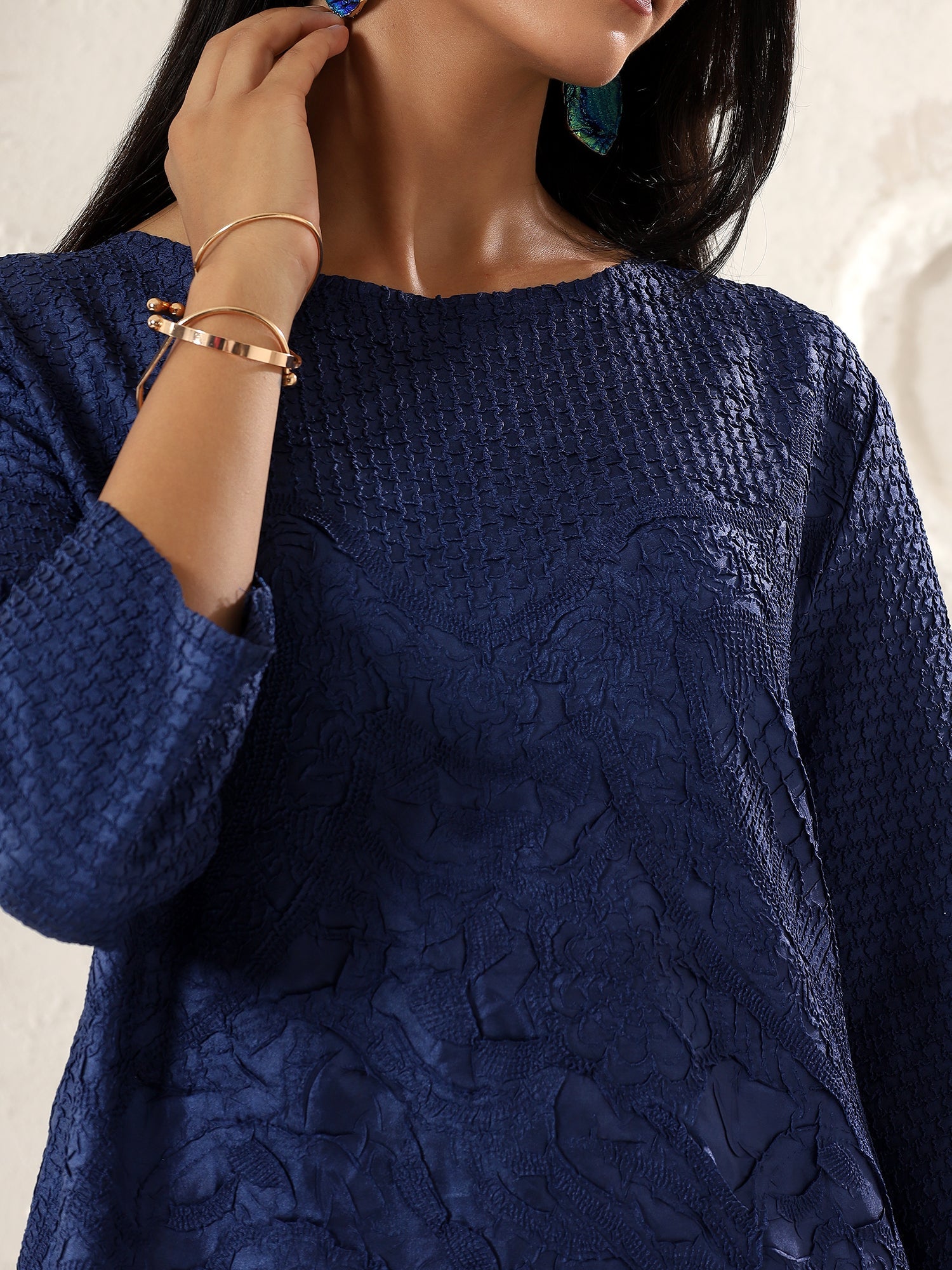 Velora Textured Midi Dress