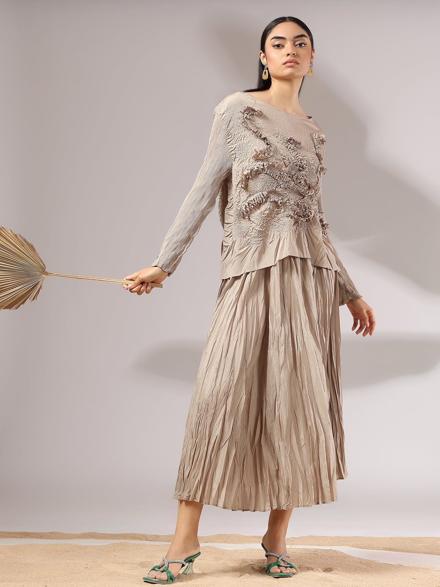 Amoura Skirt Set