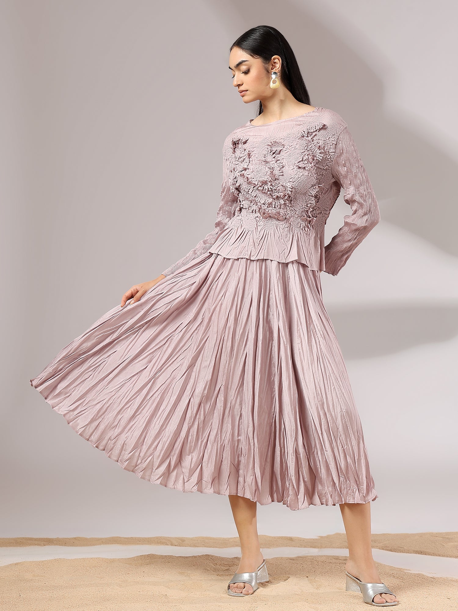 Amoura Skirt Set
